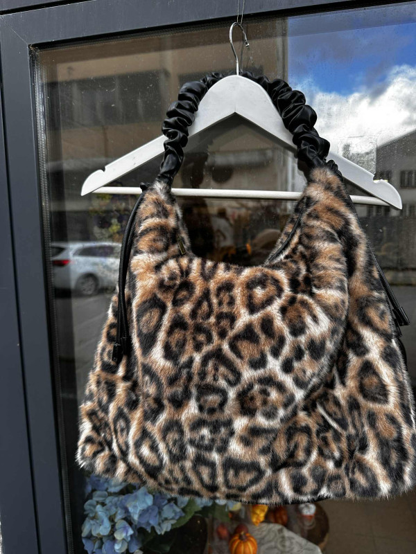 Kožušinová kabelka LEO