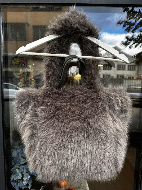 Kožušinová kabelka s trblietkami - sivo-hnedá 1